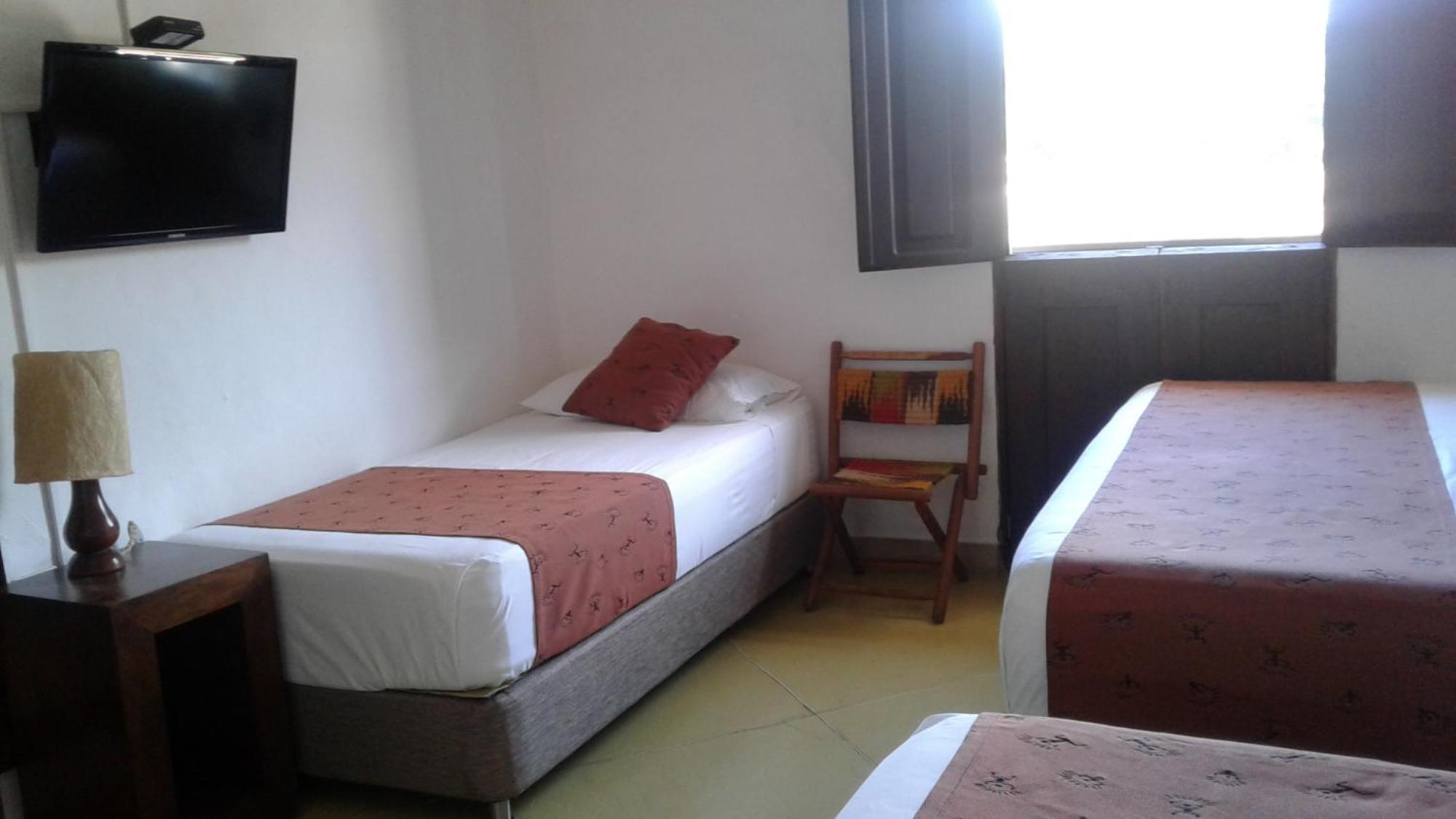 בריצ'ארה Hotel Hicasua Y Centro De Convenciones מראה חיצוני תמונה