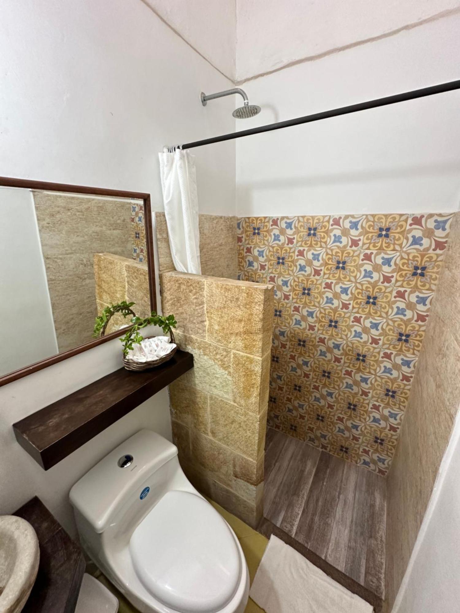 בריצ'ארה Hotel Hicasua Y Centro De Convenciones מראה חיצוני תמונה